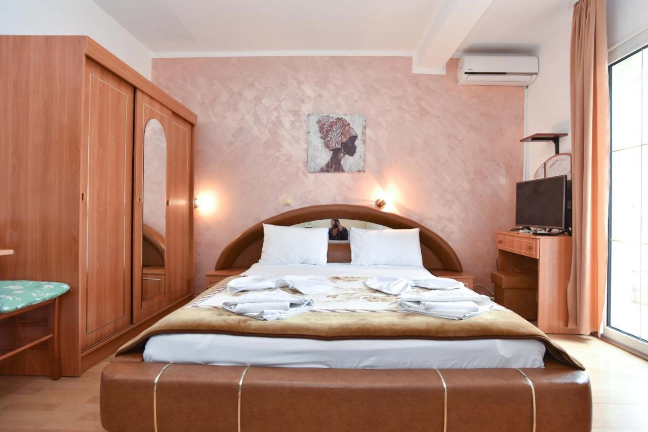 Villa Andrea Budva Exterior photo