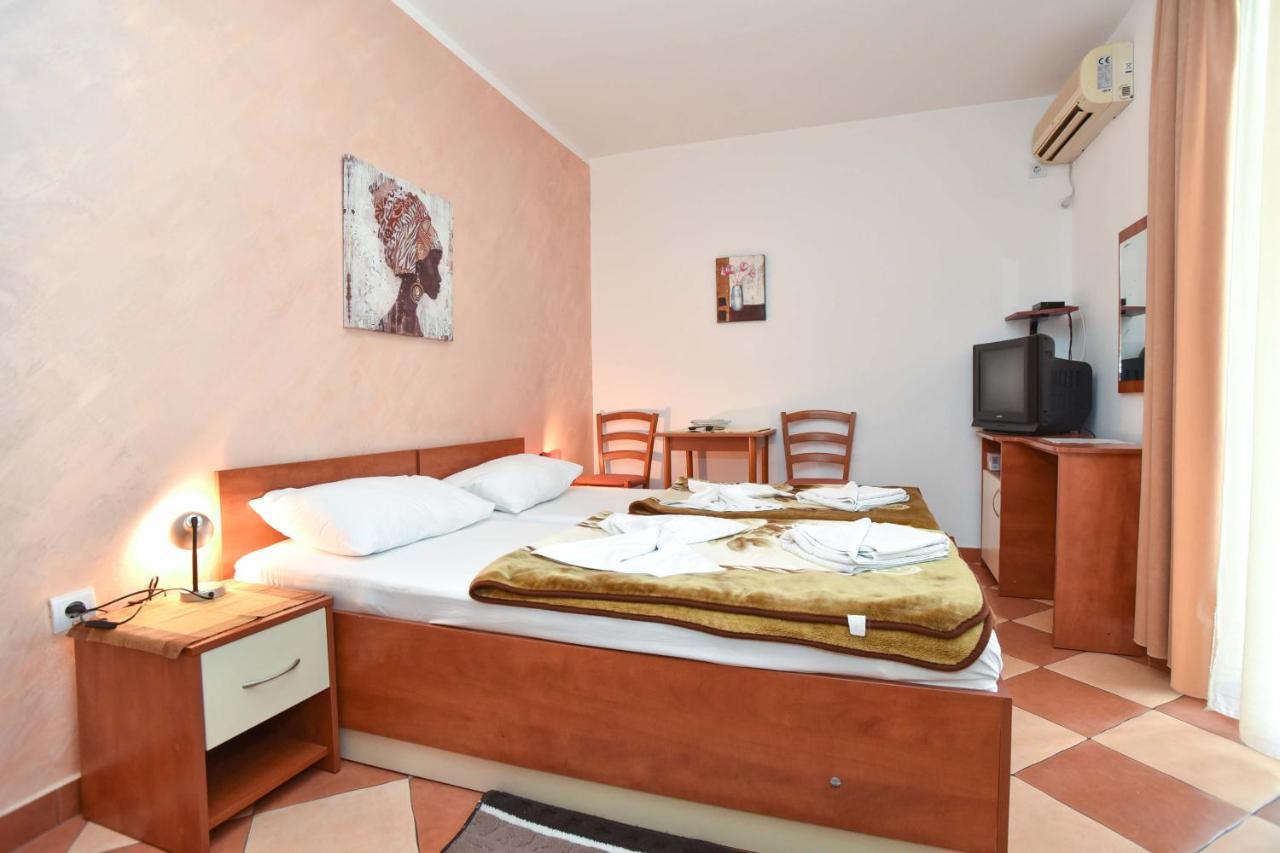 Villa Andrea Budva Exterior photo